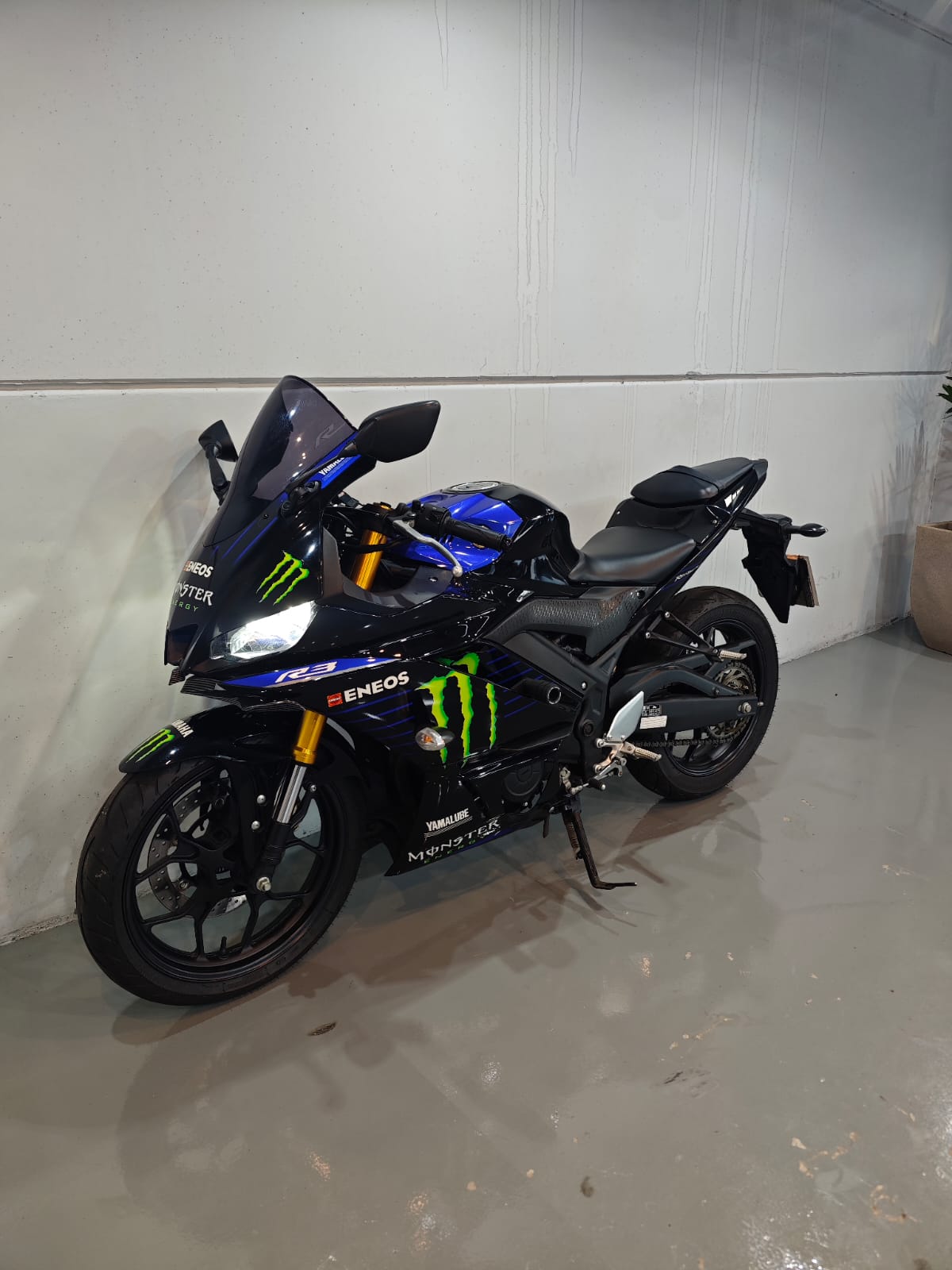 Yamaha YZF R3 MONSTER ABS