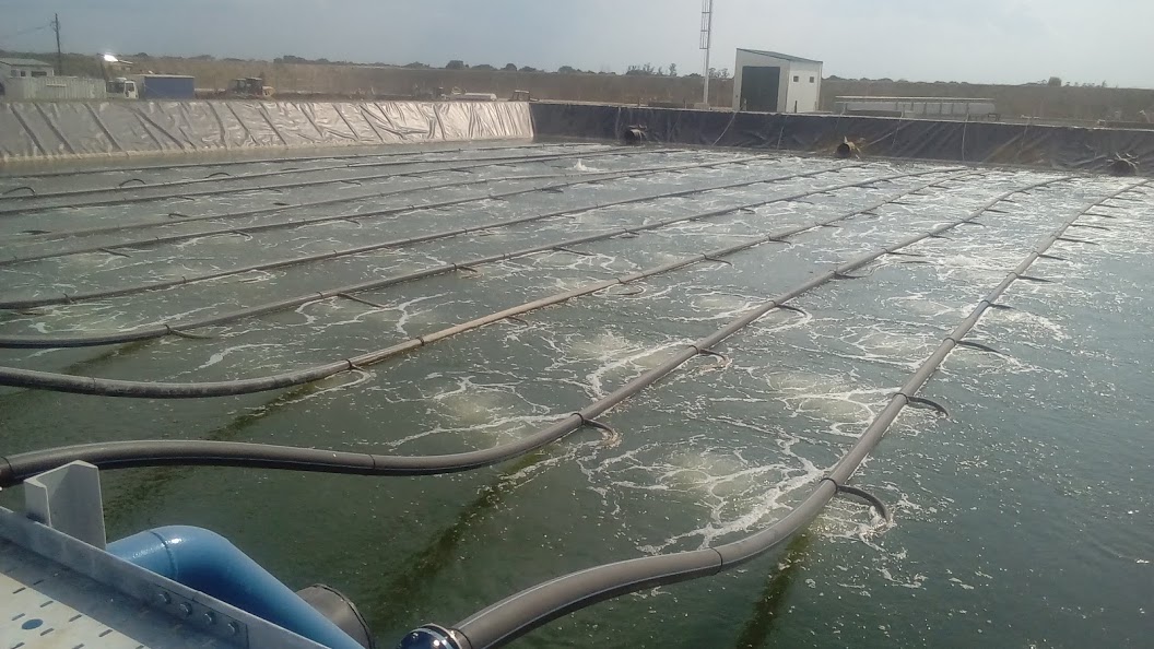Tanque de tratamiento de aguas residuales