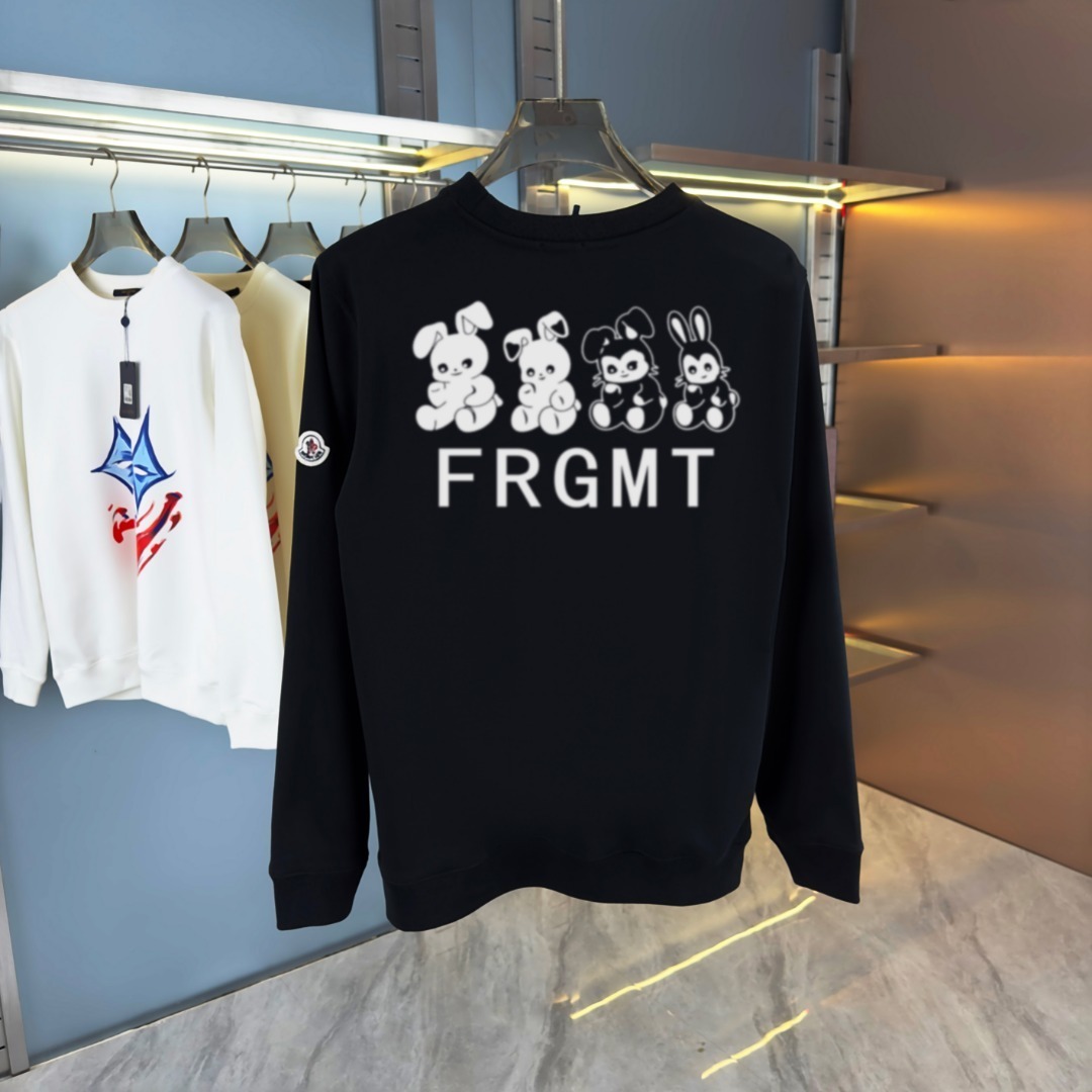 MONCLER Bear Logo Black Sweatshirt