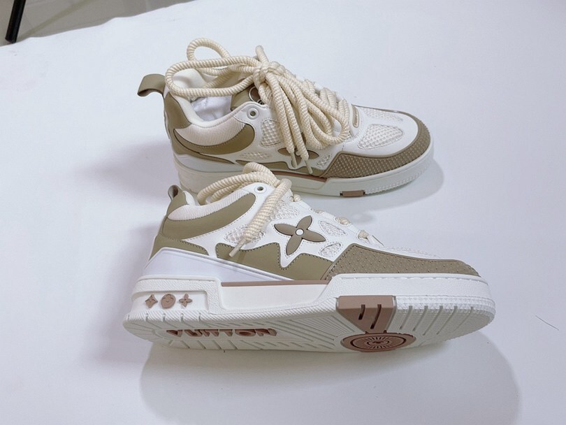 Sneakers Louis Vuitton LV Trainer Beige & White – Premium Edition