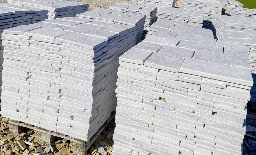 Gjirokastra Blue Tumbled Flagstone – 4 Sides Cut, Tumbeled Finish