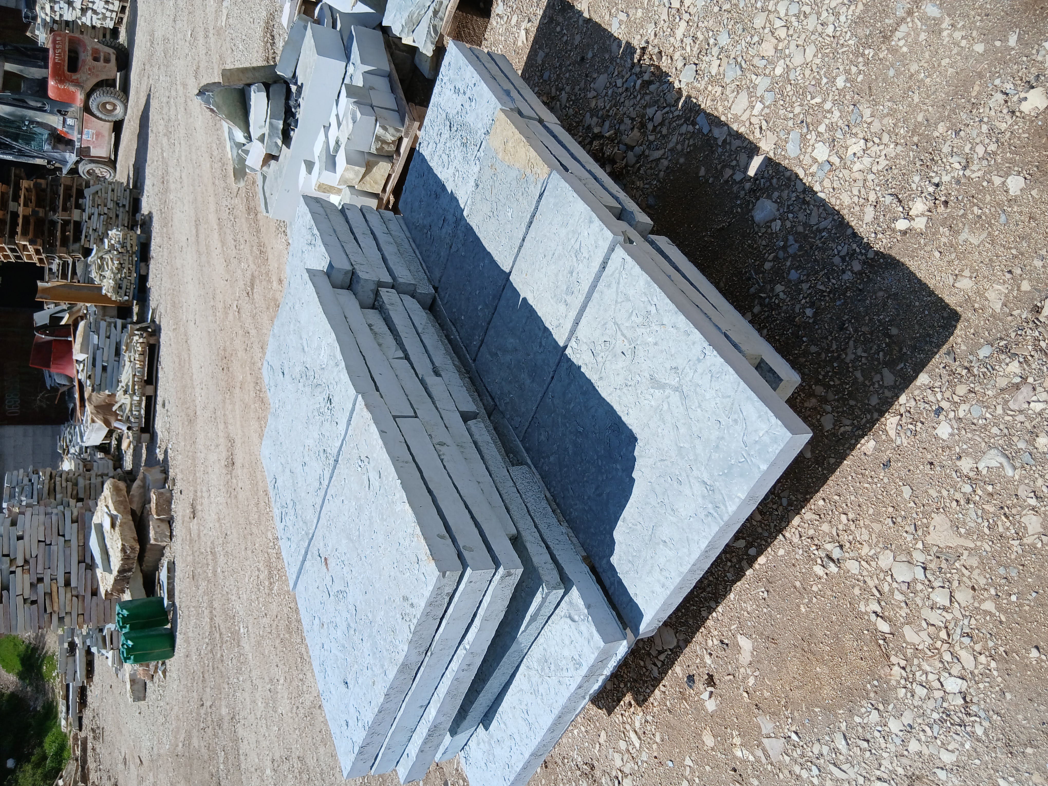 Kapak Blue, Faqja e Skalitur