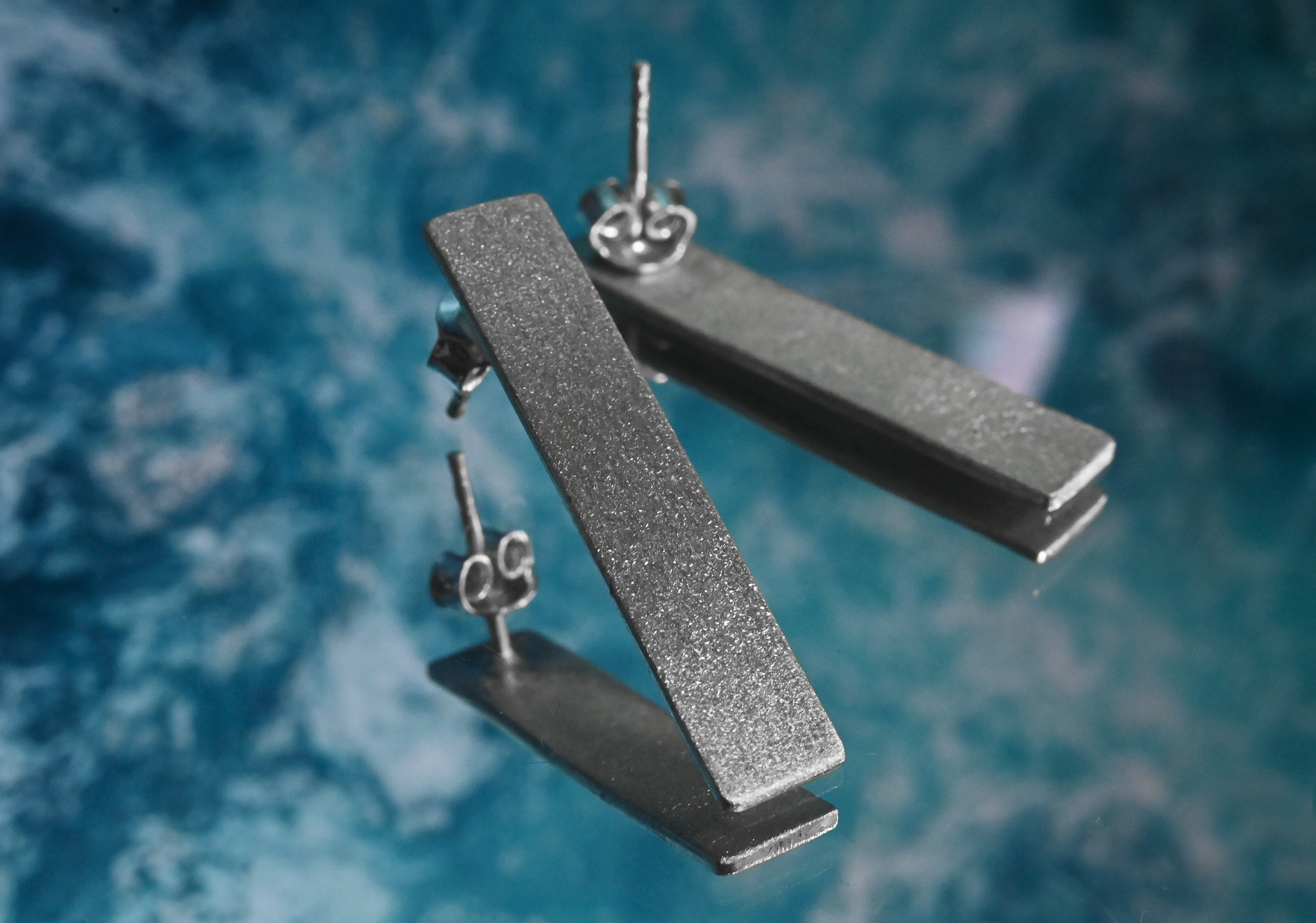 Auskarai "Kelio linija"