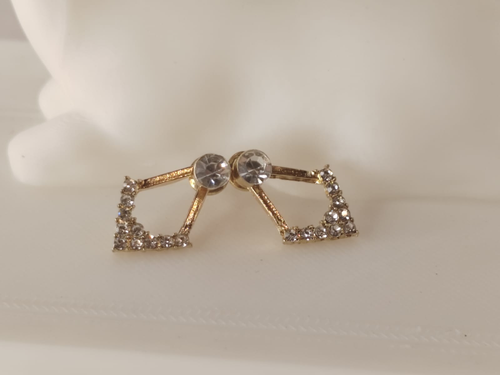 Elegant Gold Rhinestone Earrings