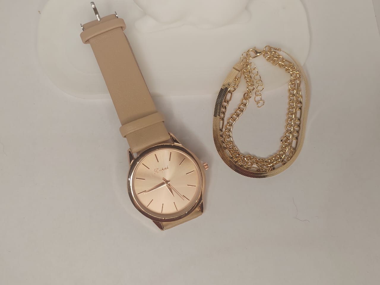 Elegant Beige Wristwatch