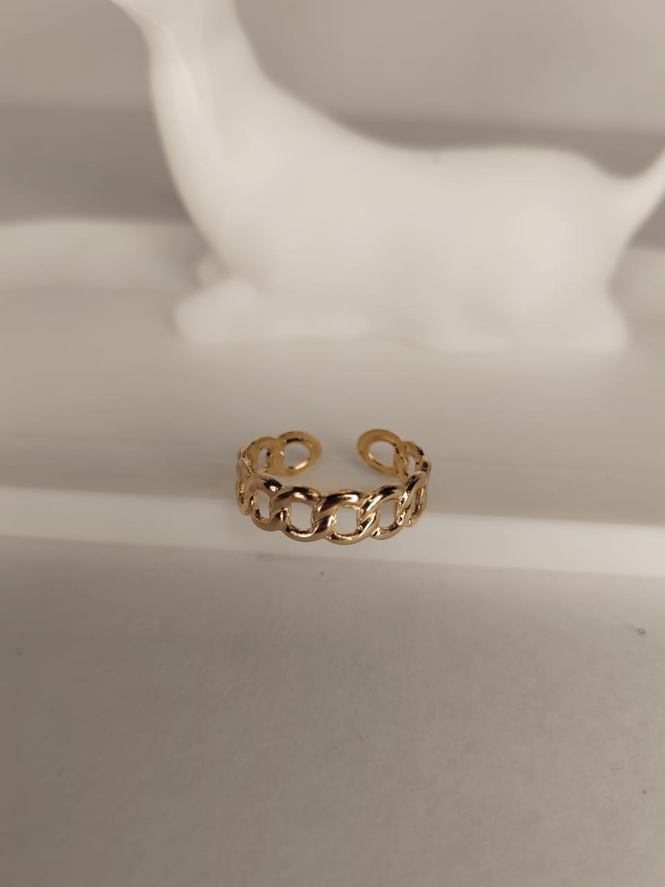 Elegant Gold Chain Ring