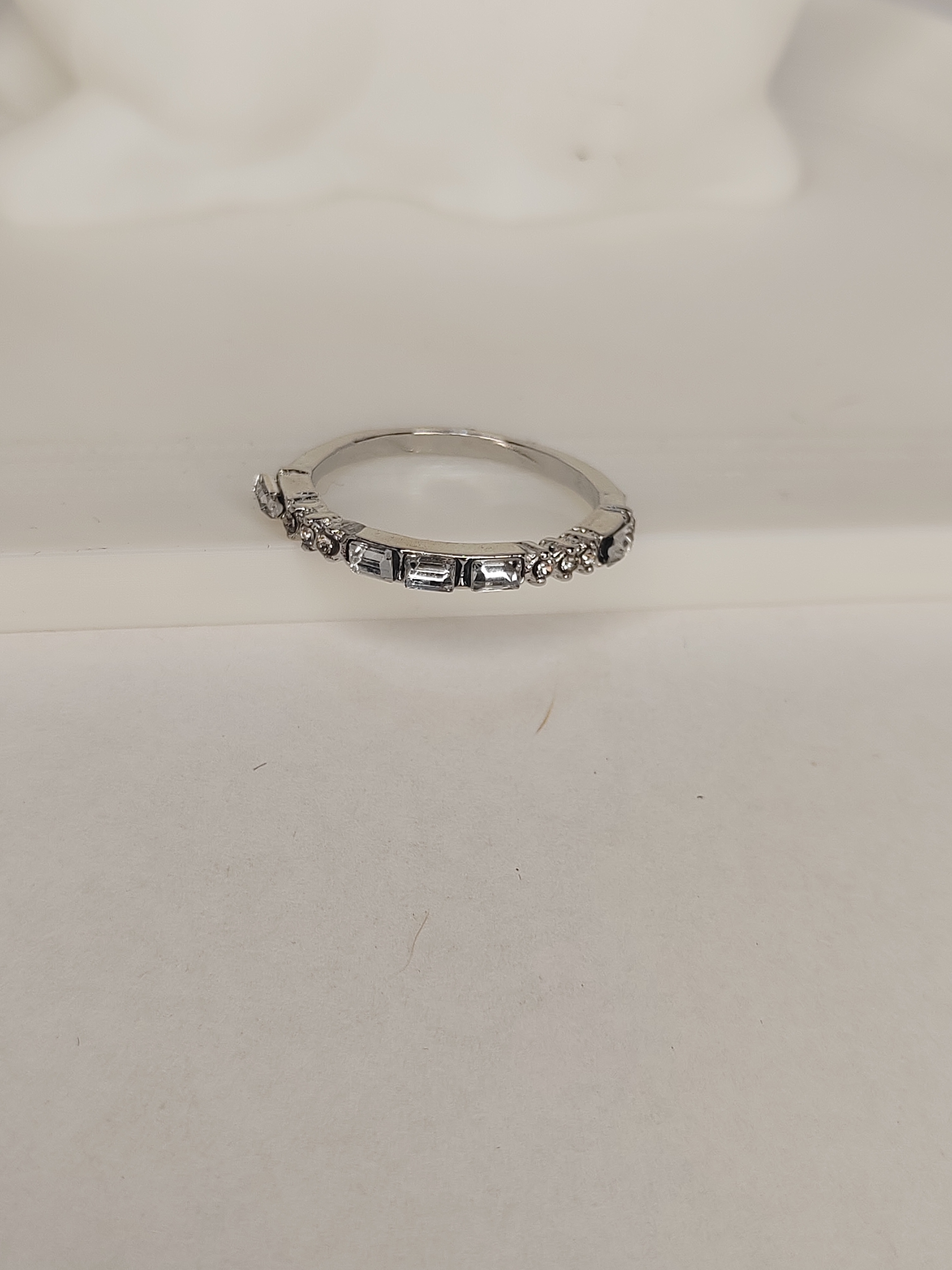 Silver gemstone style band