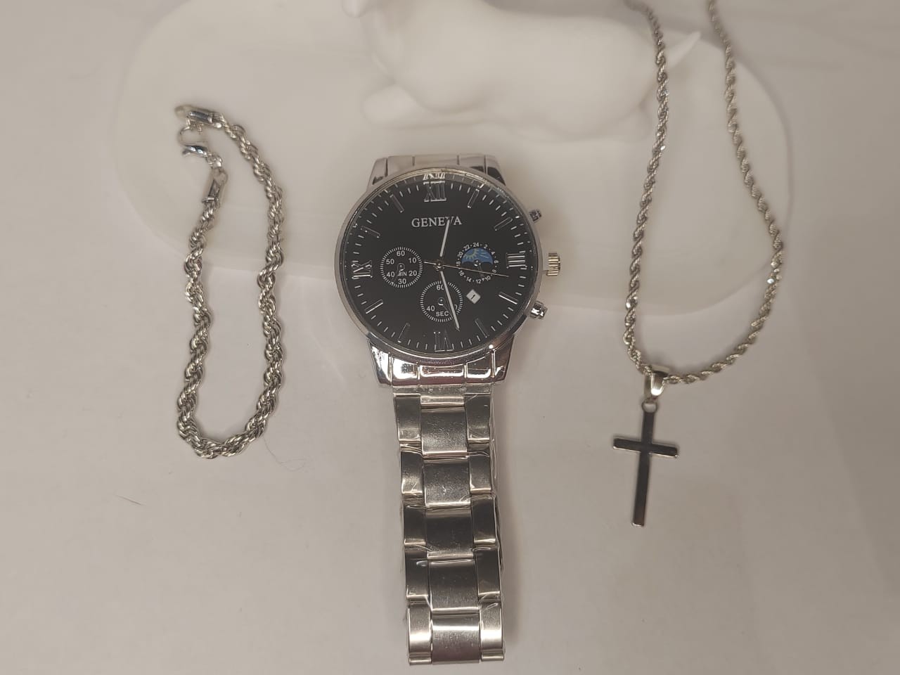 Men’s Silver Wristwatch