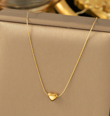 Gold Heart Pendant Necklace