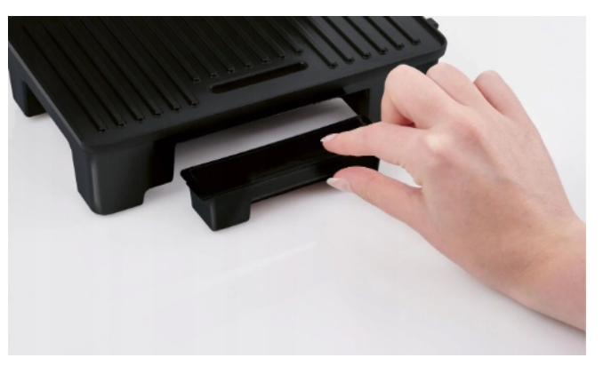 SILVERCREST Stylish compact foldable contact mini grill