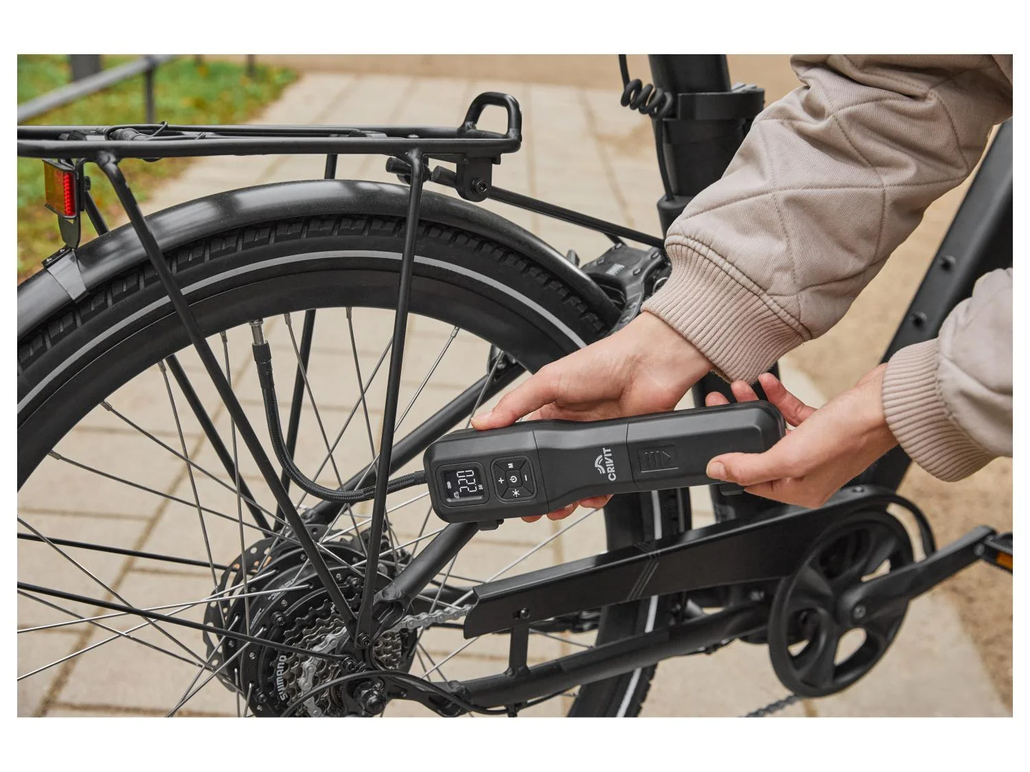 CRIBIT Premium Cordless compressed air pump
