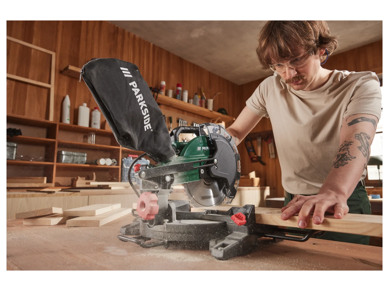 PARKSIDE® PKS 1500 C4 Mitre Saw (for wood and plastic)