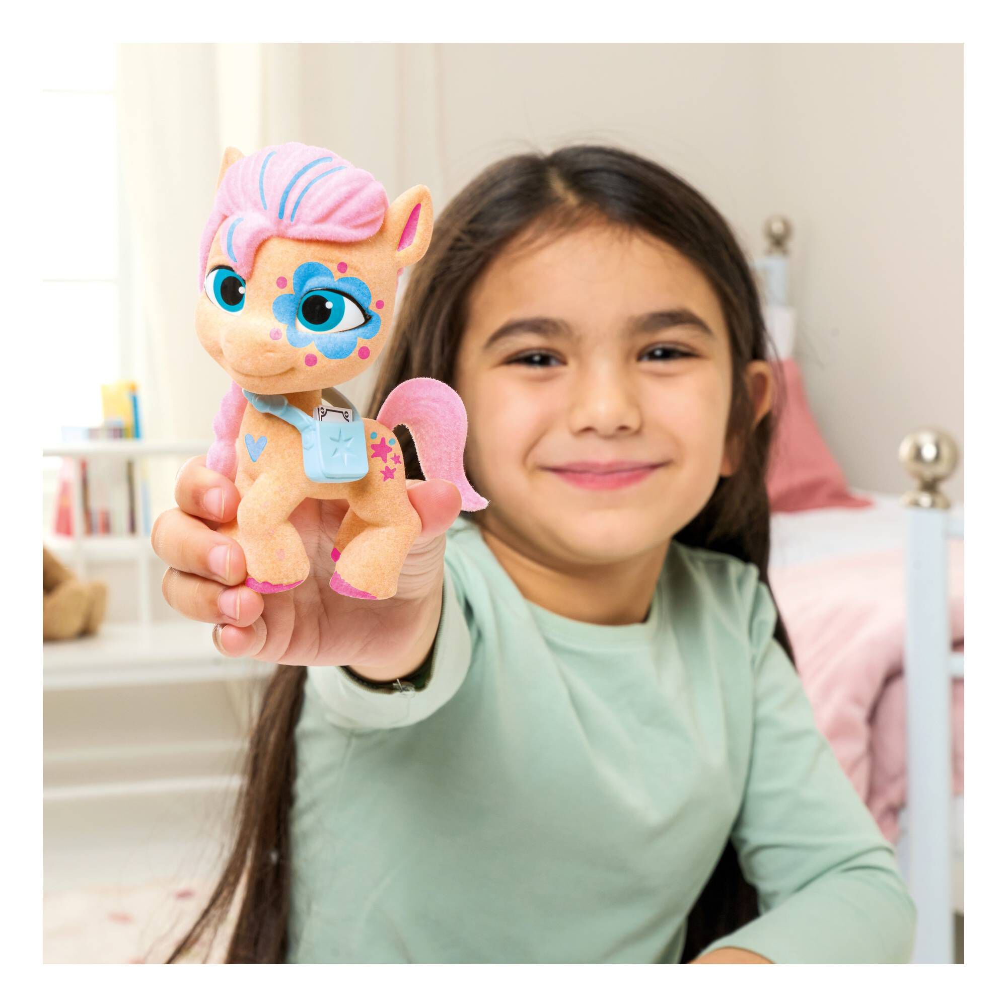 My Little Pony Fuzzikins Sunny Starscout