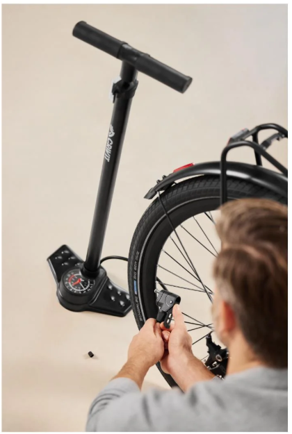 CRIVIT XL floor pump with pressure gauge