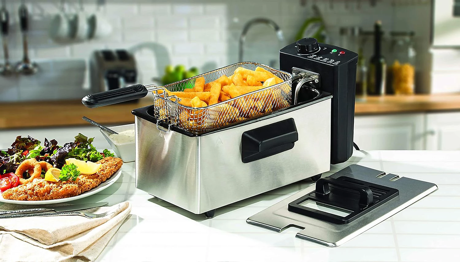 Daewoo 3 Litre Deep Fat Fryer with Viewing Window Lid