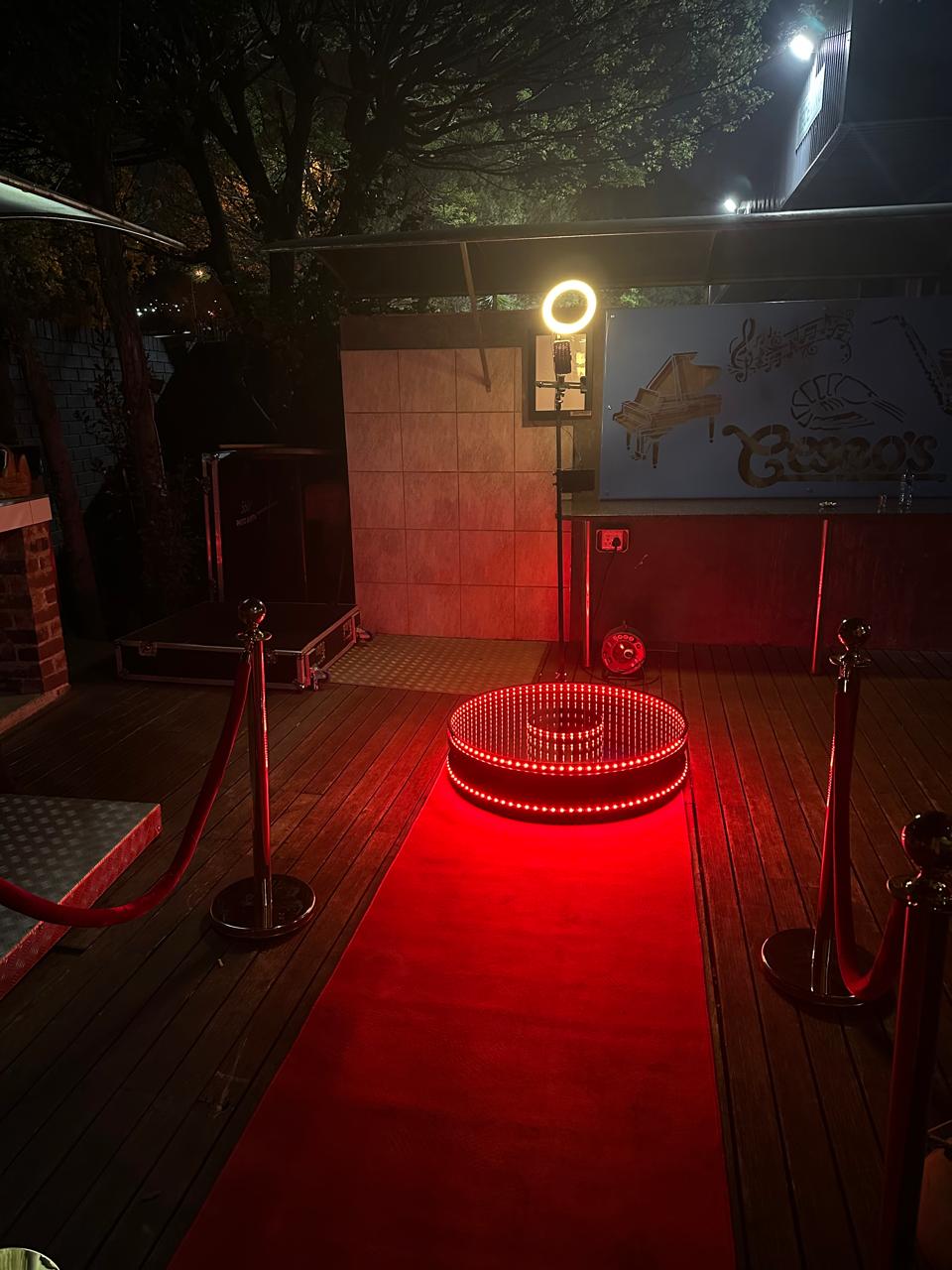 360 Photo Booth Hire