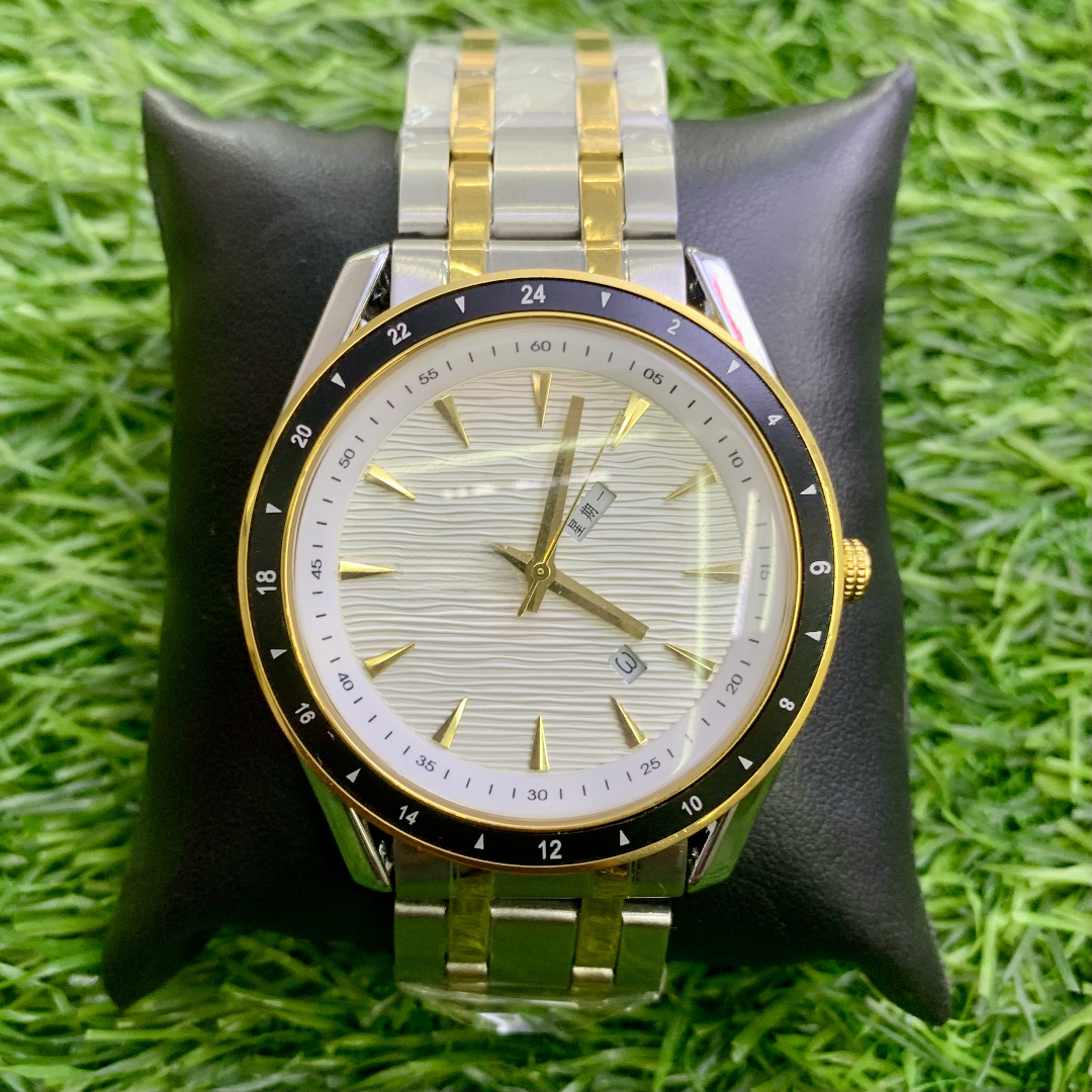 Elegant Two-Tone Wristwatch