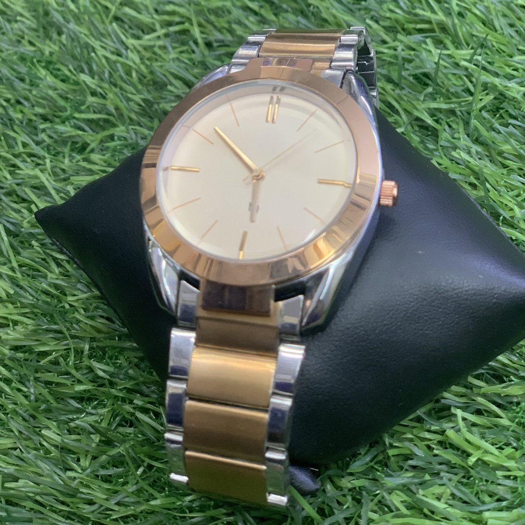 Elegant Two-Tone Wristwatch