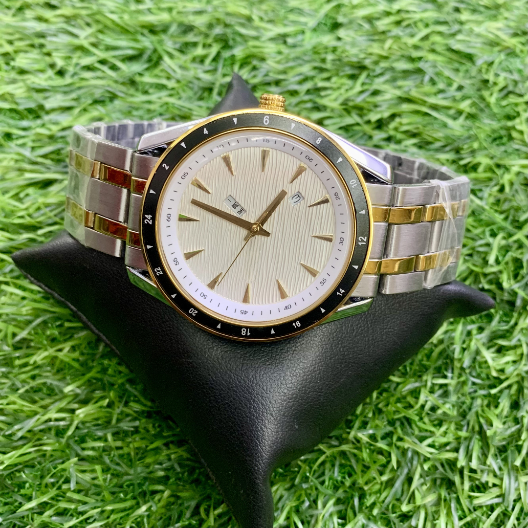 Elegant Two-Tone Wristwatch