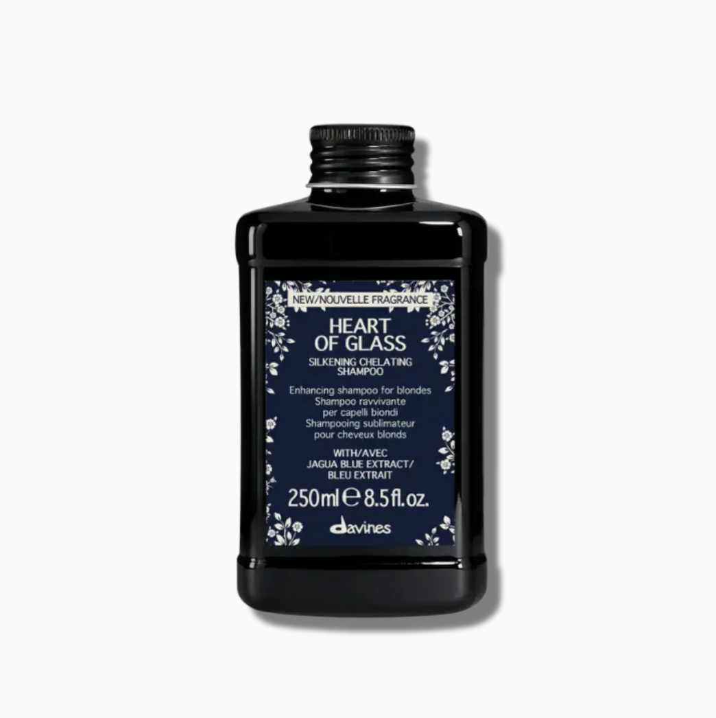 Šviesius plaukus glotninantis šampūnas | Heart of Glass