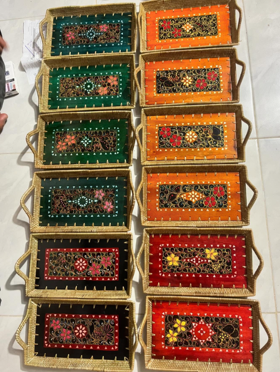 Nampan Rotan Lukis