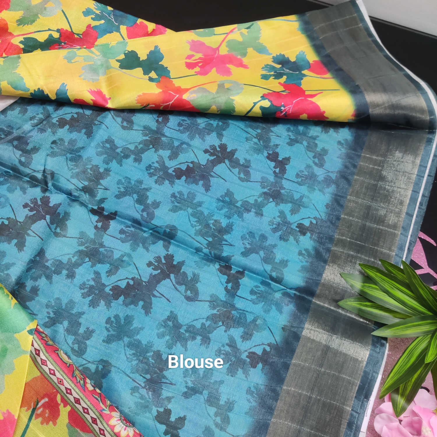 Kundali Dola / Tassur Silk Saree – Vibrant Floral Print with Elegant Contrast Border