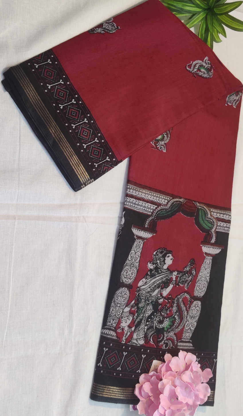 Kalamkari Muslin Silk Saree – Elegant Red Body with Dancing Lady Pallu & Black Floral Kalamkari Skirt
