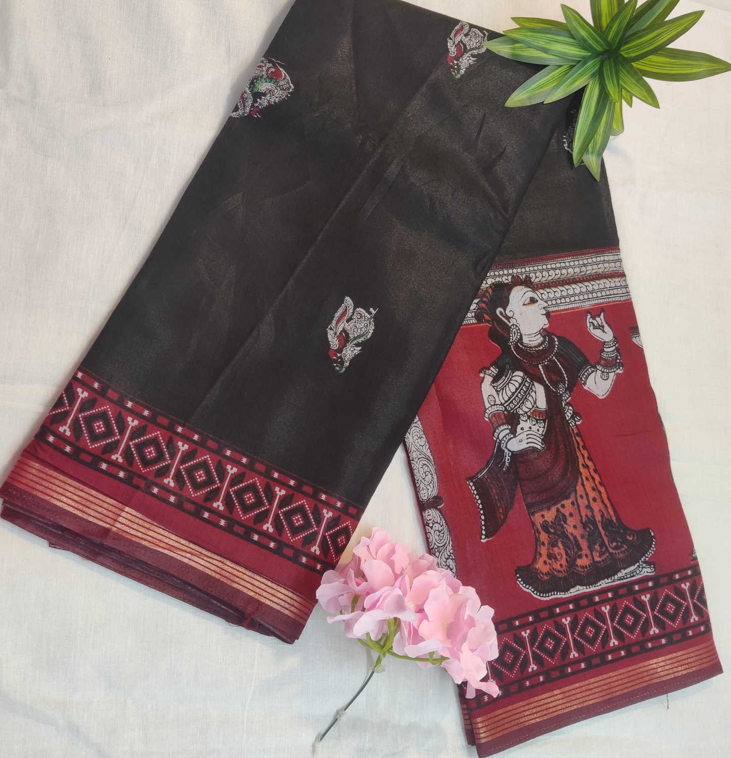 Kalamkari Muslin Silk Saree – Black & Maroon With Traditional Dancing Lady Pallu