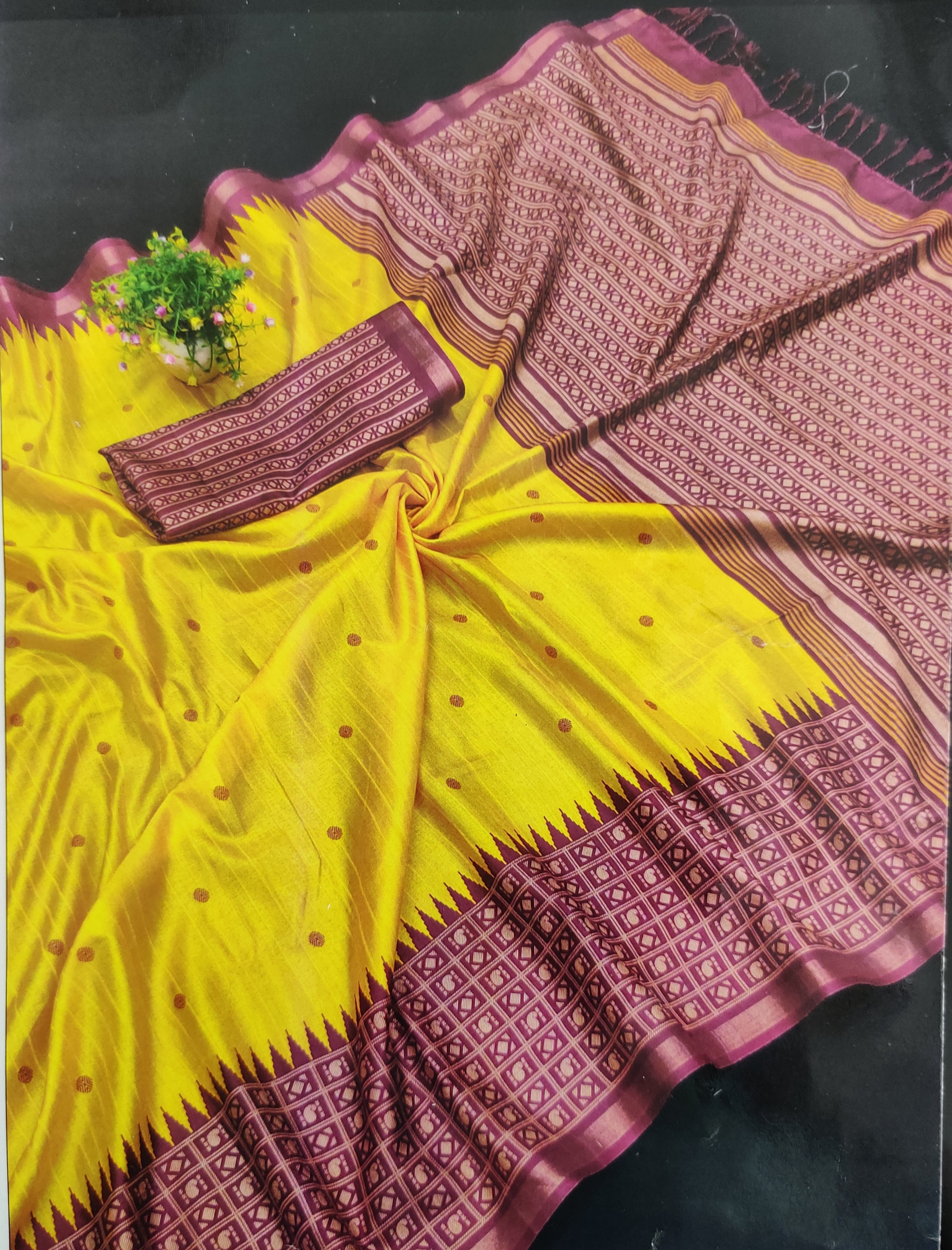 Gori Silk Saree – Soft Smooth Body with Woven Butta Work & Contrast Rich Pallu