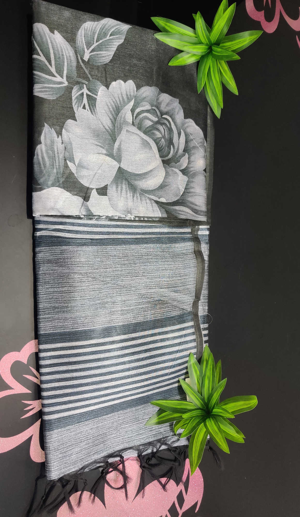 Elegant Grey Floral Daily Wear Fancy Saree – Classic Rose Print Body with Striped Pallu & Designer Blouse
