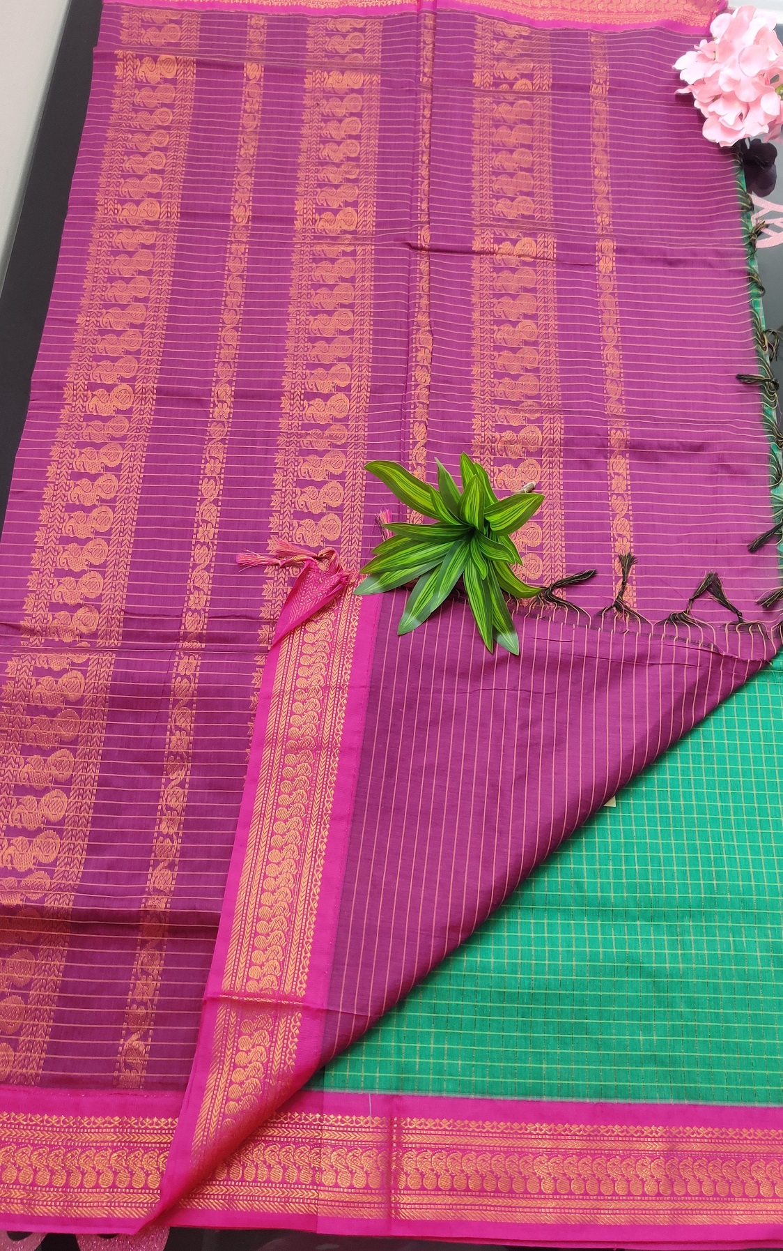 Gadwal Cotton Saree – Emerald Green Checks with Royal Purple Zari Border & Contrast Pallu