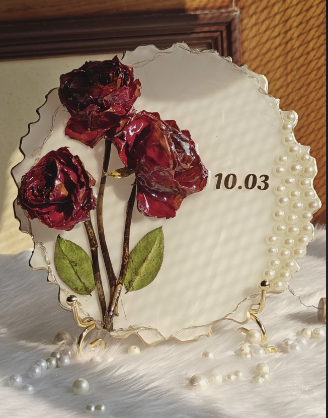 Handcrafted Resin Rose Keepsake Plate