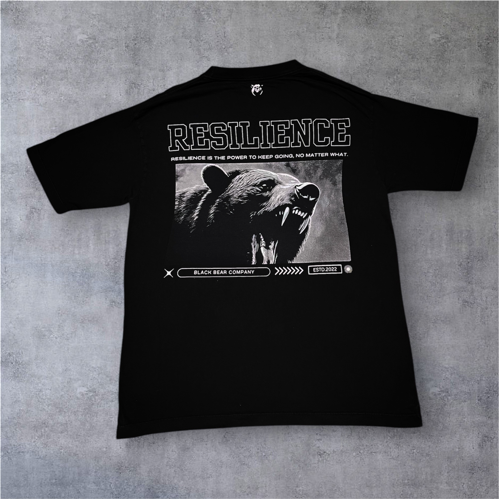 Camiseta Oversized Black Bear - RESILIENCE