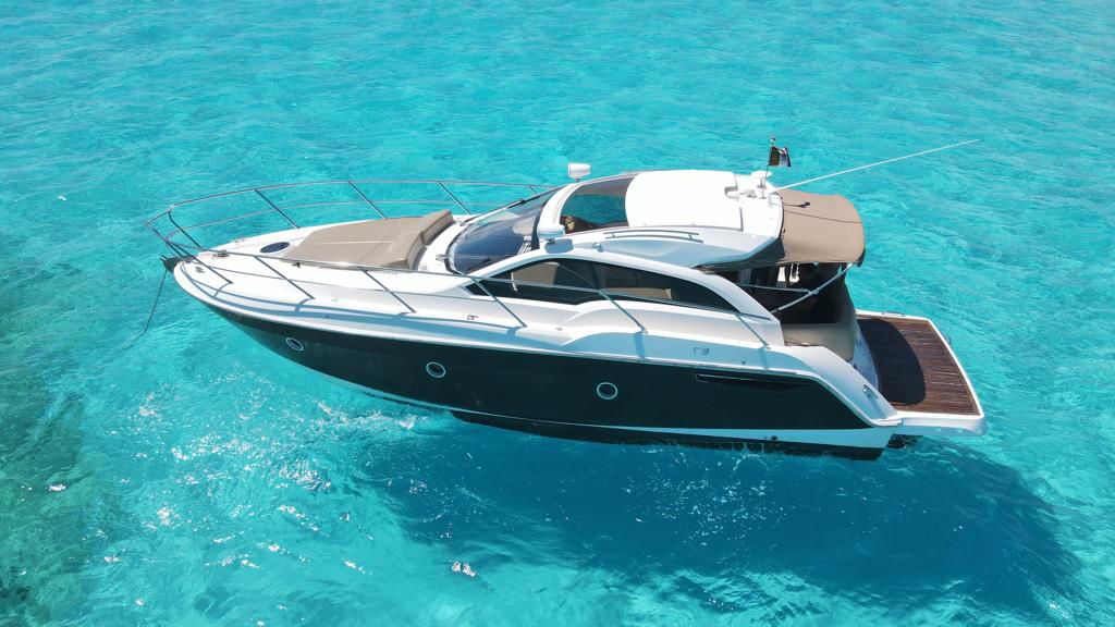 ✨ Cessa Marine — 35 ft Yacht Experience