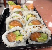 36. Salmon roll 10pc