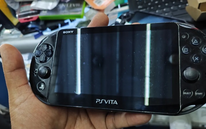 PlayStation Vita Slim Seminueva – Edición Completa