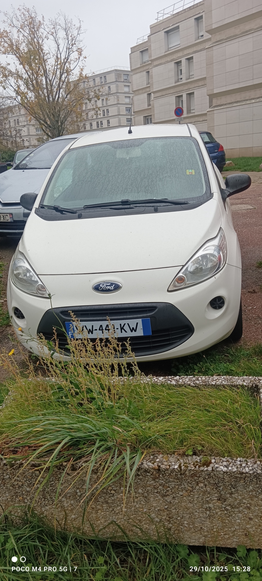 FORD KA