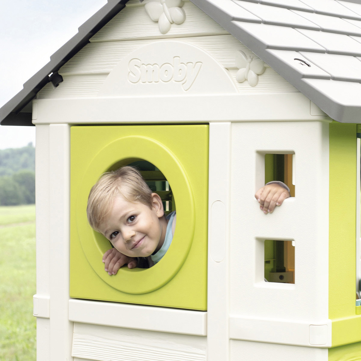 Smoby Playhouse on Stilts