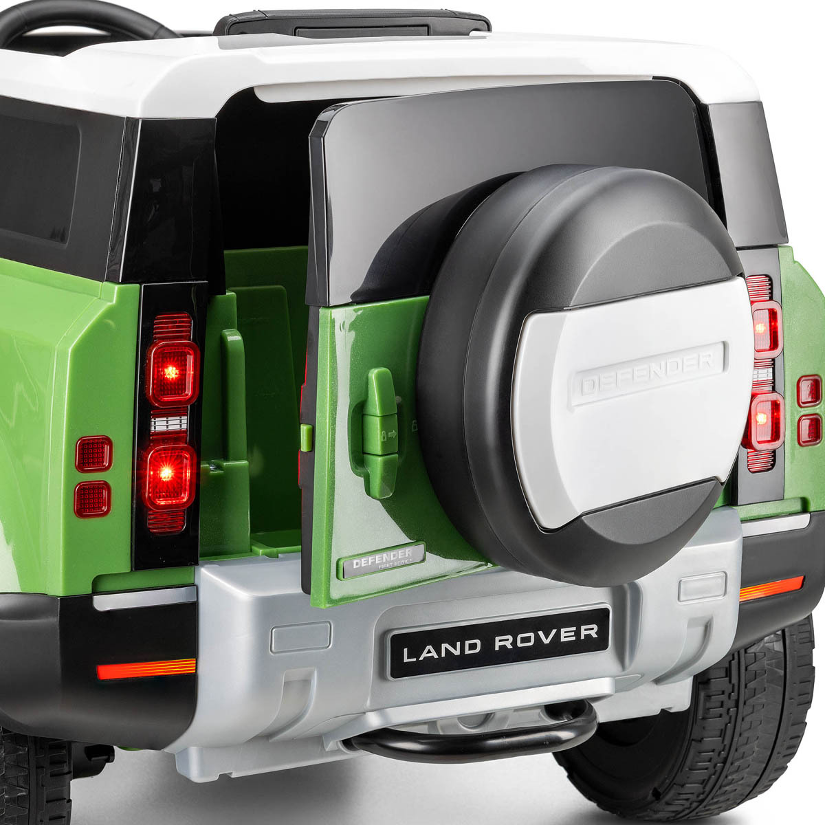Xootz Land Rover Defender Car Electric Ride On Green