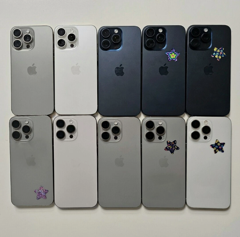 Lot de 10 IPhone Apple 15 Pro Max 256 Go 