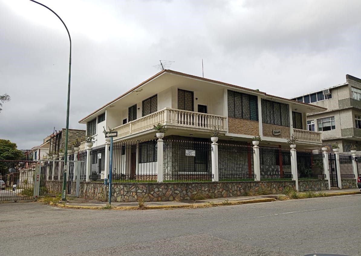 Venta Quinta La California Norte. Municipio Sucre 