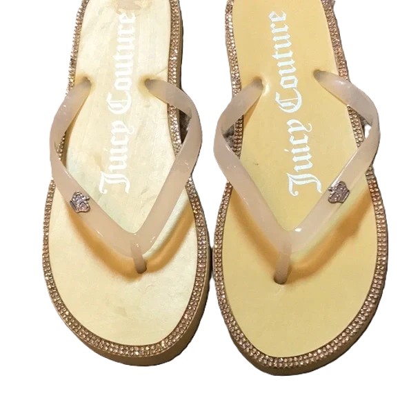 Juicy Couture Flip Flops - Yellow - Sze 8 US