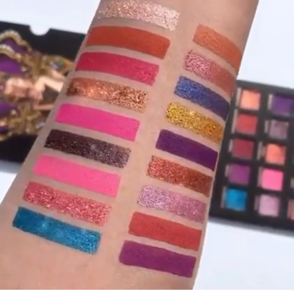 ELOISE - The Queen Eyeshadow Palette