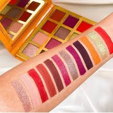 Ace Beauté Falling For You Eyeshadow Palette