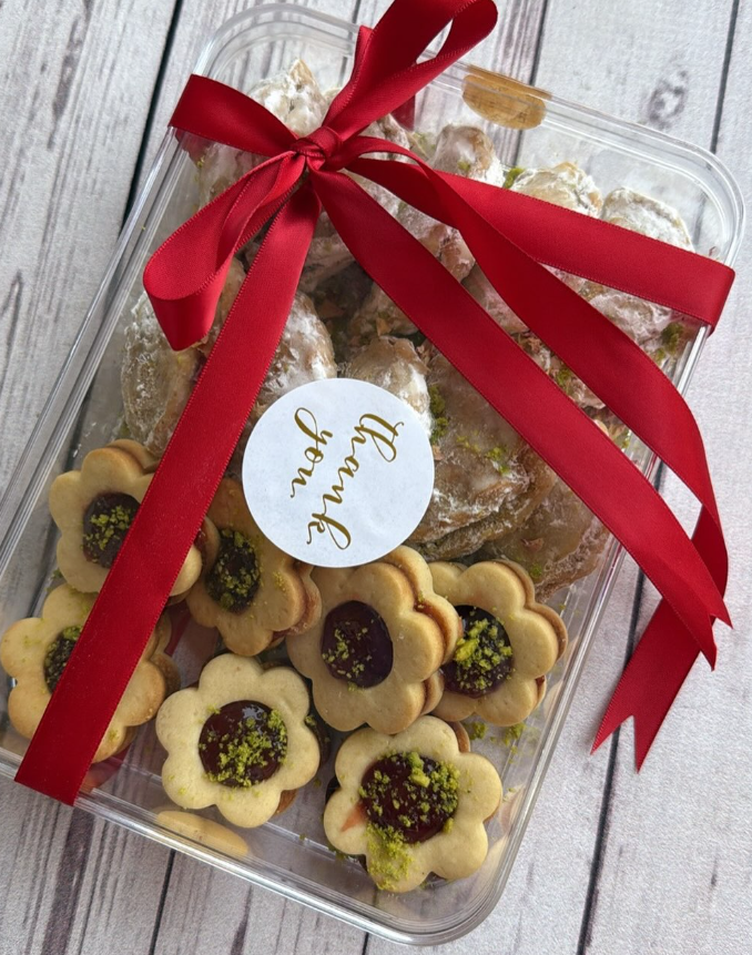 Delicious Cookie Box