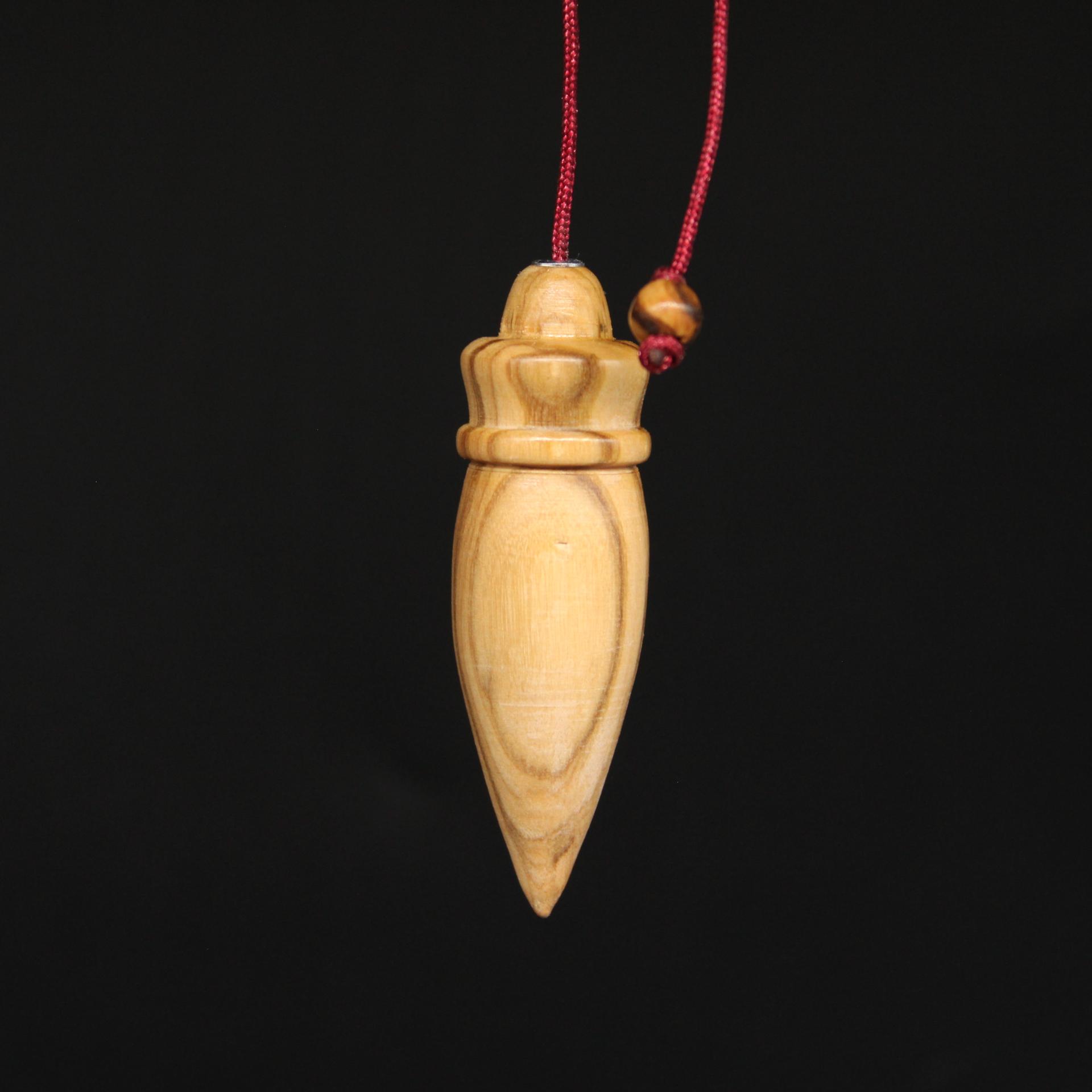 Pendule en bois d'olivier G14