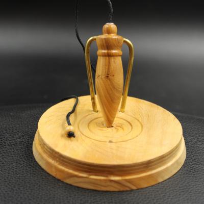 Pendule en bois d'olivier B98