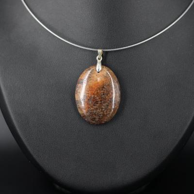 Pendentif en Corail Fossile F57