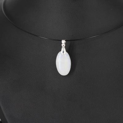 Pendentif en Pierre de Lune L92