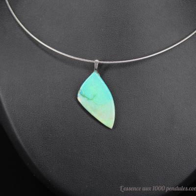 Pendentif en Opale Monarch F84